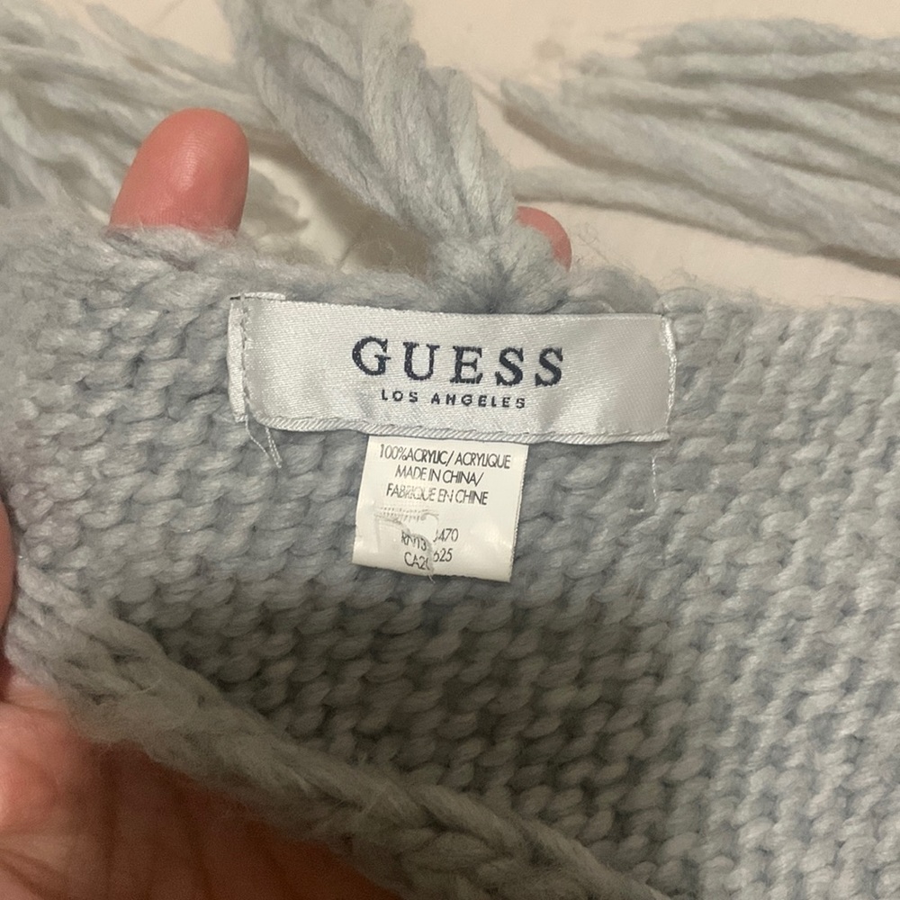 Guess poncho